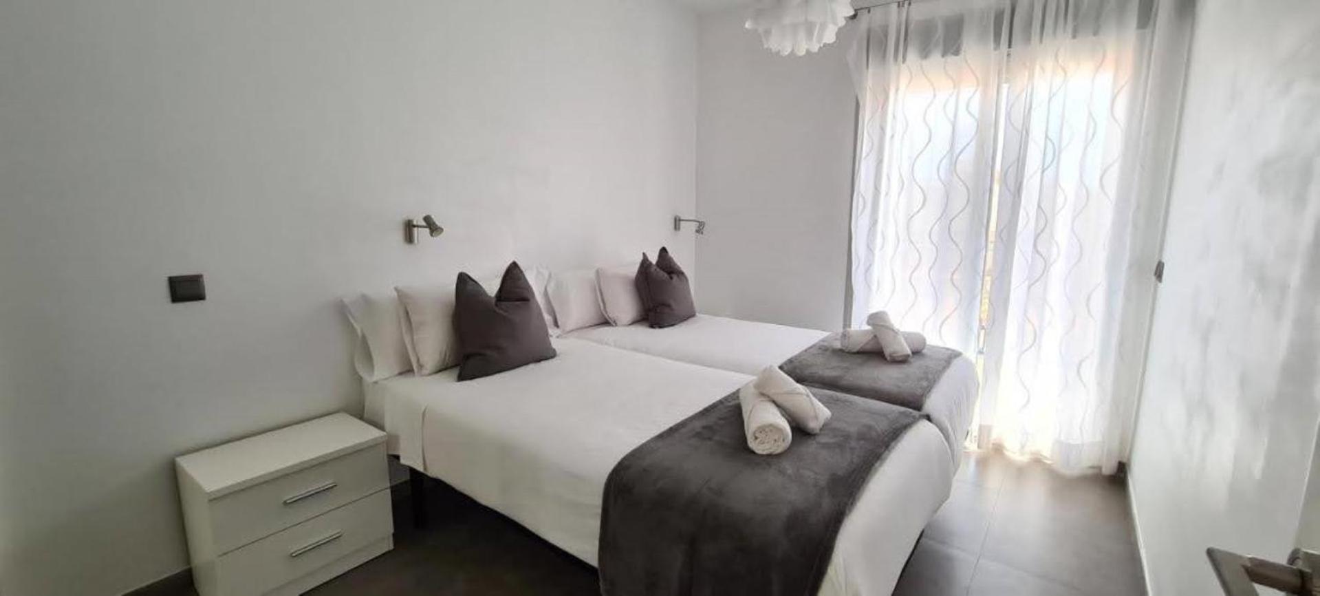 Apartment La Cruz 8 Silhouse Nerja Exteriör bild